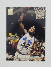 Load image into Gallery viewer, 1994 Shaquille O&#39;Neal Basketball Card
